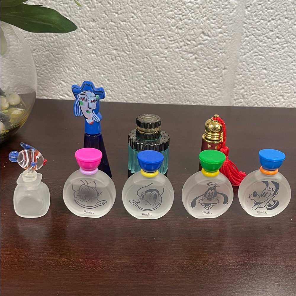 Colorful Vintage ‎ Miniature Perfume Bottle Set